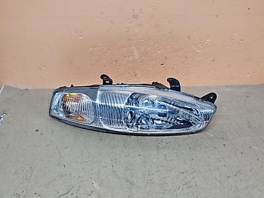 Передняя правая фара Mitsubishi 1999 г., Б/у, Оригинал, Япония