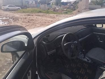 opel: Opel Vectra: 2002 г., 2 л, Автомат, Бензин, Седан — 4