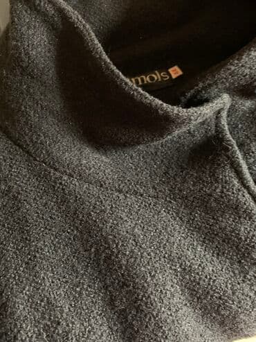 прокат мужских костюмов [возьми на прокат] бишкек фото: Пальто-куртка, Осень-весна. Размер 48, можно на 50. Состояние — 4