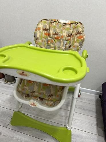 детский стол для кормления: Стульчик для кормления, Б/у, Другой бренд, Пластик, Другой вид, цвет - Зеленый, Самовывоз — 1