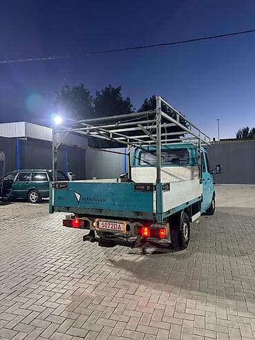 плафон на спринтер: Грузовик, Mercedes-Benz, Дубль — 7