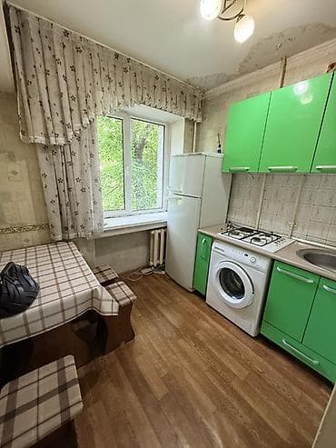 пригородный квартира: 1 комната, 28 м², Индивидуалка, 3 этаж, Старый ремонт — 5