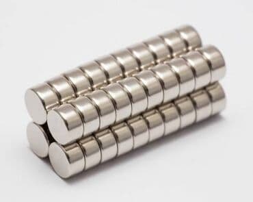 продаю магнит: 8x4 мм неодимовый магнит 8 мм x 4 мм N35 NdFeB Круглый супер мощный — 1