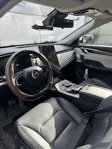 5.5 amg двигатель: Weltmeister EX5, 2021 г., 74715 км, Передний, В наличии — 6