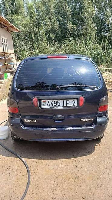 купить машину чанган: Renault Megane: 2024 г., 1.6 л, Механика, Бензин, Хэтчбэк — 2