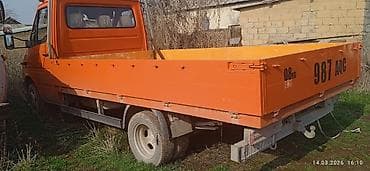 уаз 4х4: Жеңил жүк ташуучу унаа, Mercedes-Benz, Стандарт, 3 т, Колдонулган — 4