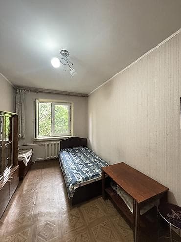 2 8: 2 комнаты, 42 м², 104 серия, 4 этаж — 3