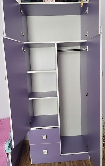 маленький детский шкаф для одежды: Продаю вместительный и функциональный шкаф в приятной фиолетово-белой — 2