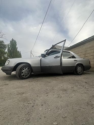 byd leopard 8: Mercedes-Benz E-Class: 1994 г., 2.2 л, Автомат, Газ — 6