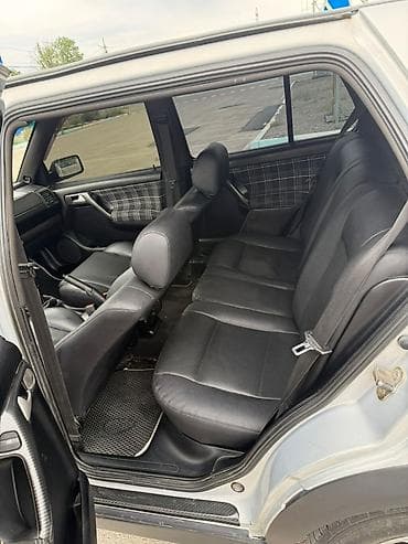 Volkswagen: Volkswagen Golf GTI: 1996 г., 2 л, Механика, Бензин, Хэтчбэк — 5