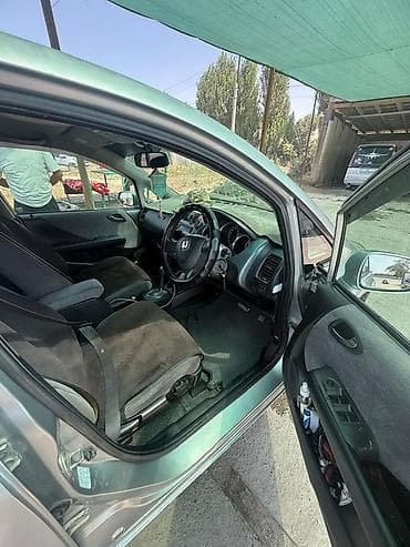 mazda 626 1999: Honda Fit: 2001 г., Автомат, Бензин, Хэтчбэк — 7