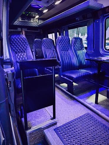 мерседес 18: Mercedes-Benz Спринтер: 2010 г., 2.7 л, Механика, Дизель, Бус — 4