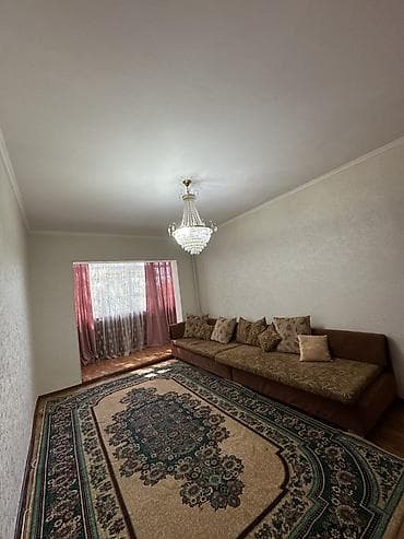 Недвижимость: Сдаётся просторная квартира с раздельной планировкой. Описание: - — 3
