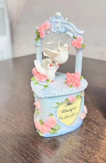 отпугиватель собак: 🥑Рамки для фото 2 шт . Отдам за 2 альпен Голд. 🥥Шкатулка- Отдам за 2 — 2