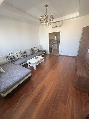 residence: Светлая меблированная квартира с отдельной кухней. - Просторная — 1