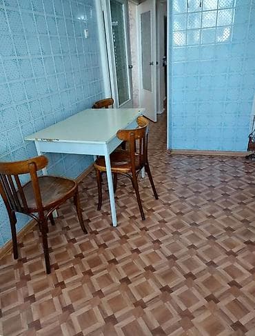 Квартиры: 2 комнаты, 54 м², Индивидуалка, Мега Комфорт ТЦ Индивидуалка, 9 этаж, Старый ремонт — 1
