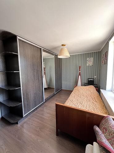 Дома: 250 м², 6 комнат, Утепленный, Бронированные двери, Видеонаблюдение — 10
