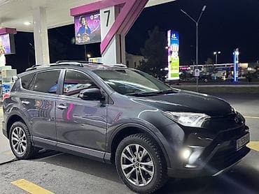Toyota RAV4: 2017 г., 2.5 л, Автомат, Бензин, Кроссовер