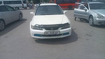 Унаа: Honda Accord: 2000 г., 2.3 л, Универсал — 4