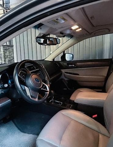 Subaru Outback: 2018 г., 2.5 л, Вариатор, Бензин, Универсал at lalafo.kg Subaru Outback: 2018 г., 2.5 л, Вариатор, Бензин, Универсал