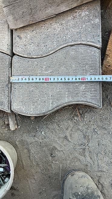 ражок вафли: Тротуарная плитка «Волна», серый бетон. - Форма: волнообразные модули — 3