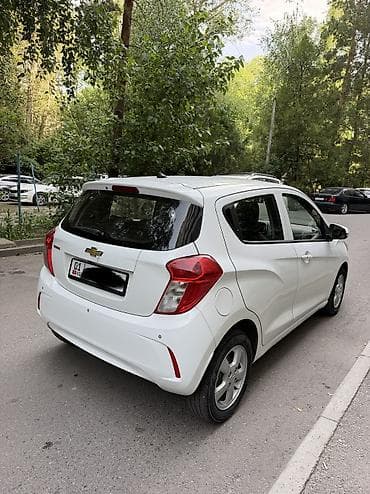 срочный: Chevrolet Spark: 2020 г., 1 л, Автомат, Бензин, Хэтчбэк — 6