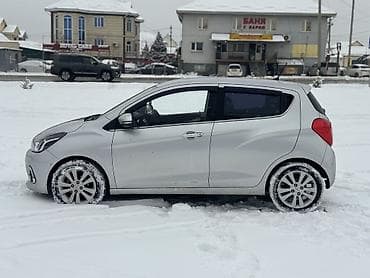 matiz spark: Chevrolet Spark: 2018 г., 0.1 л, Вариатор, Бензин, Хэтчбэк — 6