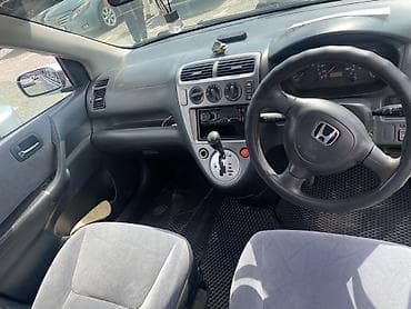 подцсветкана машину: Honda Civic: 2002 г., 1.5 л, Автомат, Бензин, Хэтчбэк — 6