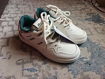 Мужские кроссовки, 42, Новый, цвет - Белый, Самовывоз