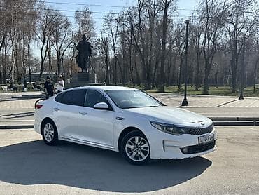 mazda 5: Kia K5: 2017 г., 2 л, Автомат, Газ, Седан — 3