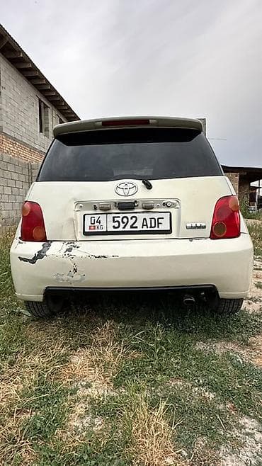 к5 зеркало: Toyota Ist: 2003 г., 1.5 л, Автомат, Бензин, Хэтчбэк — 4