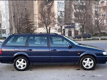 1995: Volkswagen Passat Variant: 1995 г., Механика, Универсал — 2