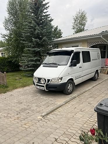 audi q6: Легкий грузовик, Mercedes-Benz — 10