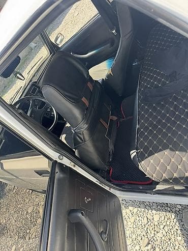 ВАЗ (ЛАДА): ВАЗ (ЛАДА) 2107: 2010 г., 1.6 л, Механика, Бензин, Седан — 5