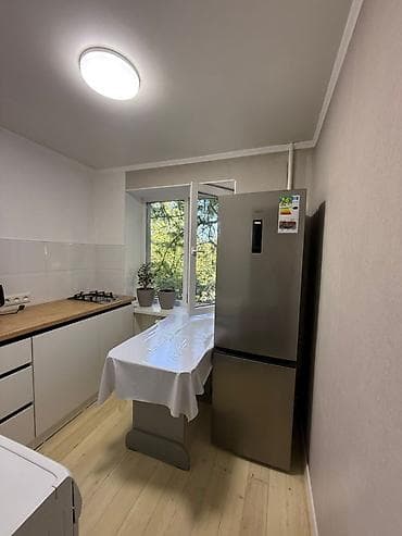 квартиры в районе бишкек парк: 2 комнаты, 42 м², Сталинка, 4 этаж, Косметический ремонт — 3