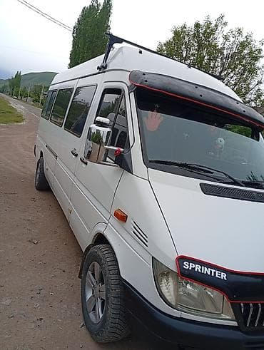 Унаа сатуу: Mercedes-Benz Спринтер: 2000 г., 2.2 л, Кол менен иштөөчү, Дизель, Бус — 2