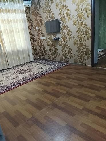 квартира 4гор болница: 3 комнаты, С мебелью частично — 8