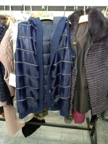 одежды для новорожденных: Женские изделия из меха с поперечной полосой - Варианты — 3