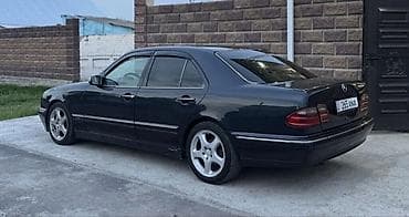 e500 124: Mercedes-Benz E-Class: 2002 г., 2 л, Автомат, Бензин, Седан — 2
