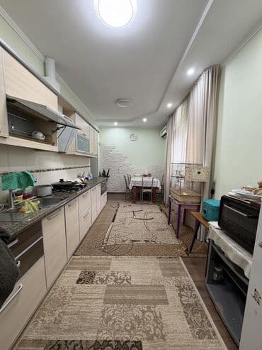 үй саткылык: Үй, 117 м², 4 бөлмө, Менчик ээси — 5