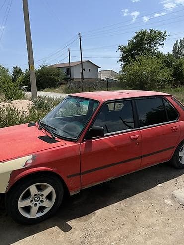 авто фортранзит: BMW 5 series: 1987 г., 2.5 л, Механика, Бензин, Седан — 4