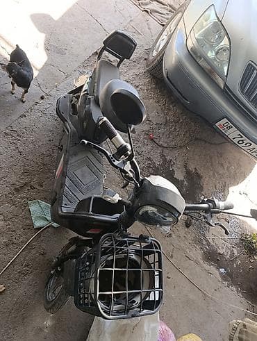 электричиский скутер: Электроскутер/мопед городского типа - Компактная рама с низкой — 1