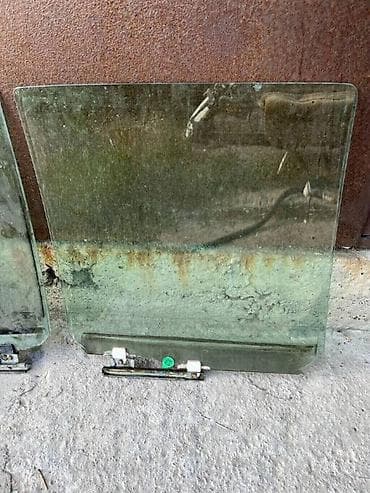 crv 1: Стекло Заднее левое Honda, 1999 г., Б/у, Оригинал — 2