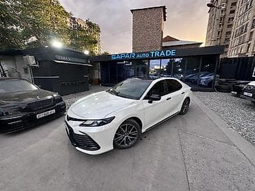 byd e2 2019: Toyota Camry: 2023 г., 2.5 л, Автомат, Бензин, Седан — 1