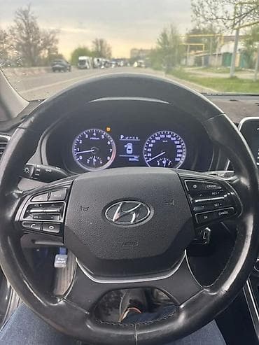 haval h3: Hyundai Grandeur: 2017 г., Автомат, Седан — 7