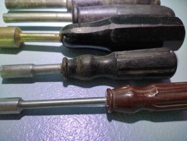 набор инструментов для дома: Набор отвёрток - воротков для бит и болтов с шестигранной головкой — 4