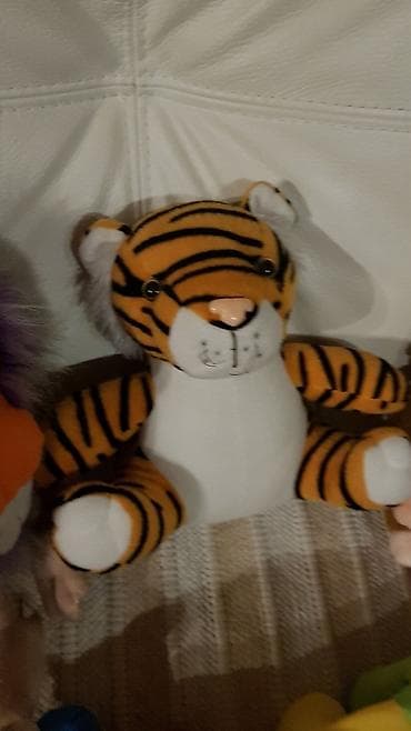 Мягкие игрушки. Цена за все 6 шт - 1200 (по 200 сом) Отдельно по — 4