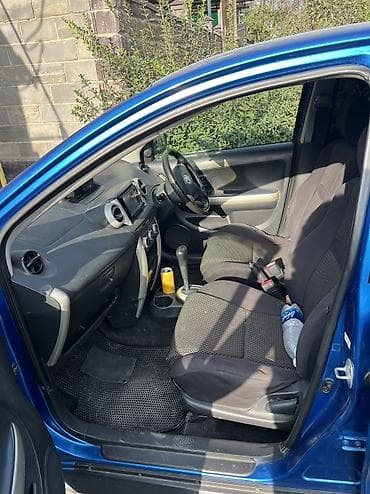 vin code: Toyota Ist: 2002 г., 1.5 л, Автомат, Бензин — 2