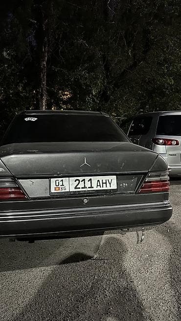 2 2 cdi: Mercedes-Benz W124: 1992 г., 2.3 л, Ручные, Бензин, Седан — 2