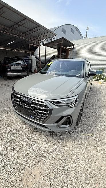 аморт на ауди: Audi Q3: 2026 г., 1.5 л, Автомат, Бензин, Кроссовер — 2
